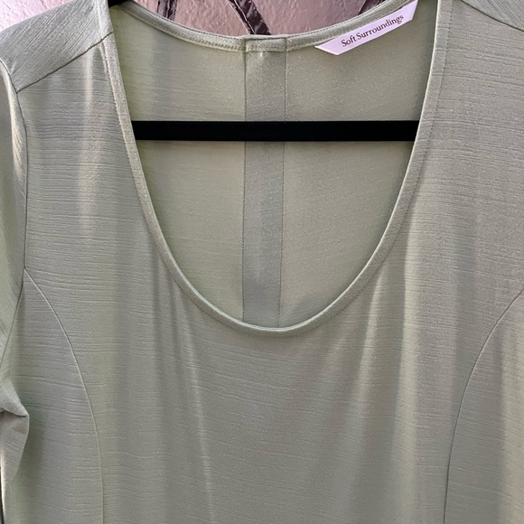Soft Surroundings Blouse Size Medium Color light green - Picture 3 of 11